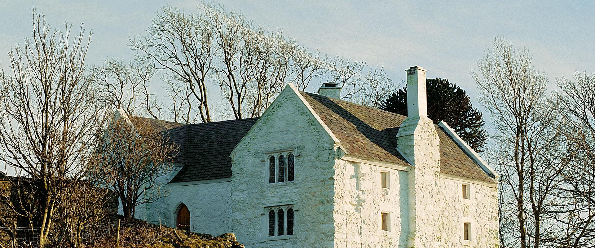 Tŷ Canoloesol Hafoty/Hafoty Medieval House