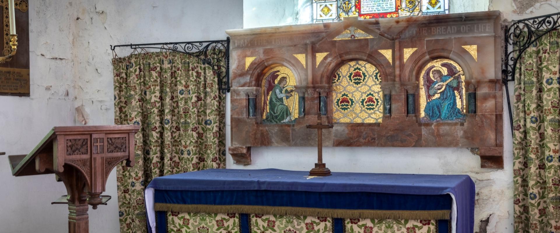 inside of St Phillip's Caerdeon