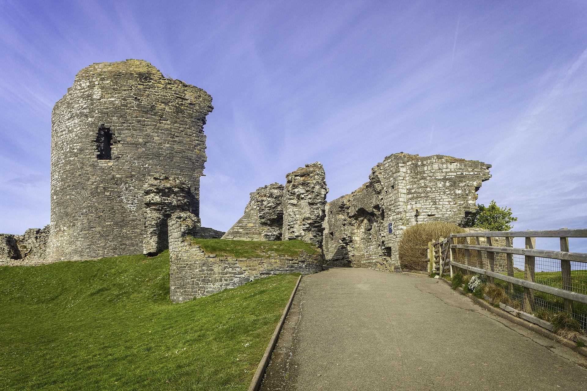 Castell Aberystwyth/Aberystwyth Castle